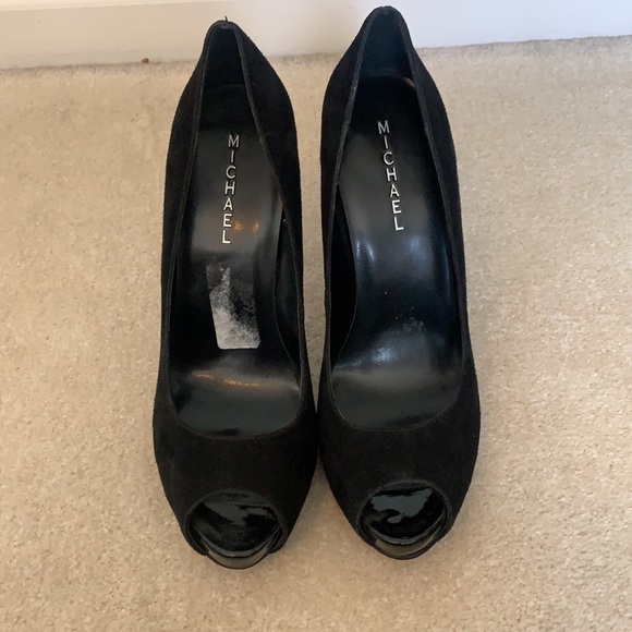 Michael Shannon Black Suede Peep Toe heels - Picture 5 of 9